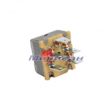 622765.0 \ CL-622765.0 \ 622765 \ 0006227650 Переключатель Claas  26х26х47 мм.